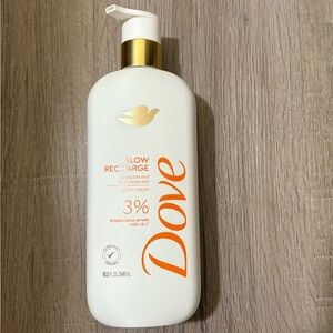 NEW Dove Glow Recharge body wash brightening serum with vitamin C